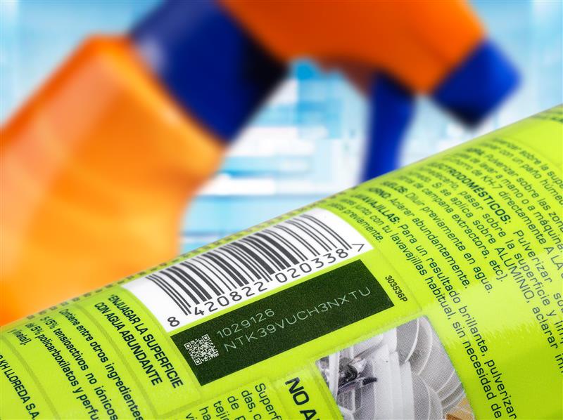Marcado láser en envase de detergente para trazabilidad